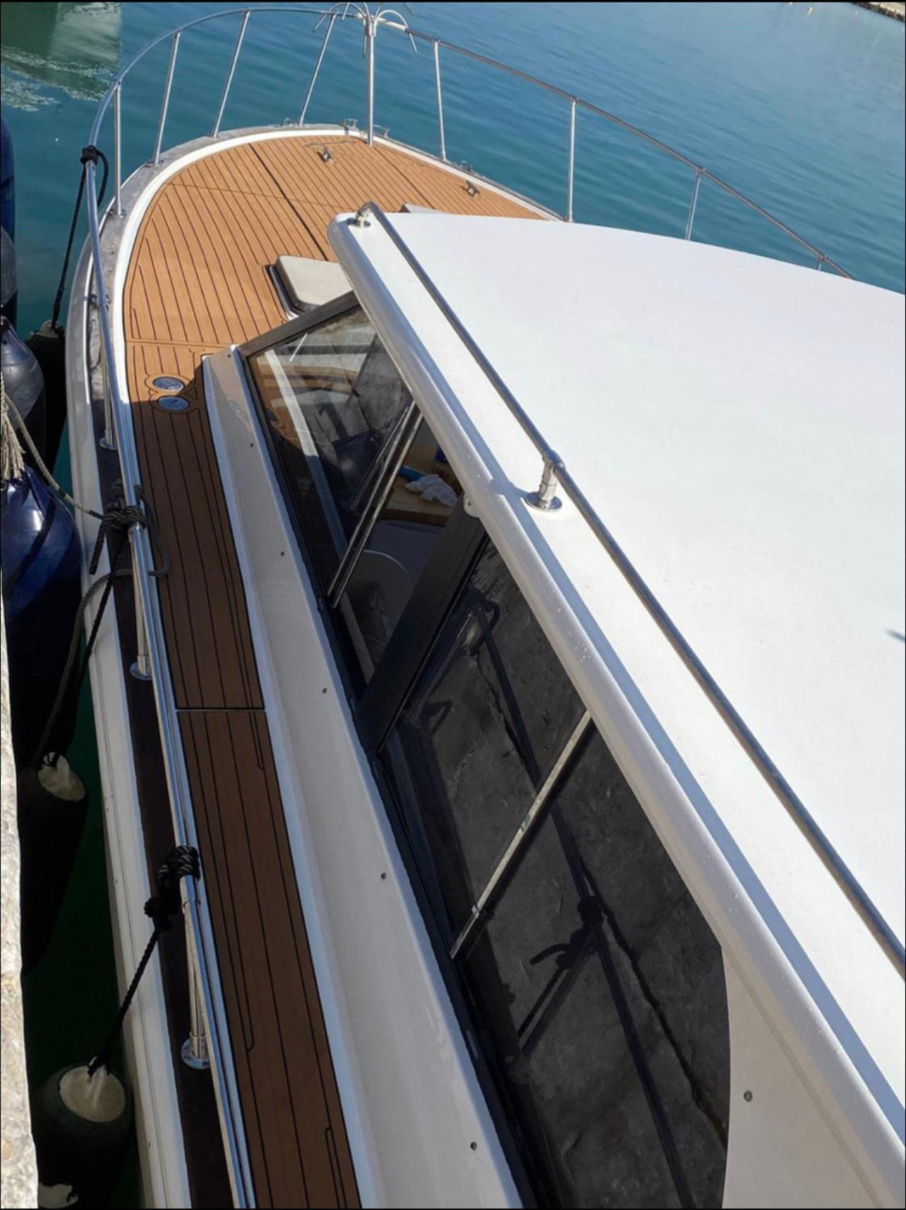 Botel Barco Americano Sotogrande *